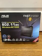 ASUS RT-AC68U AC1900 4 Port Dual Band Gigabit Wireless 802.11ac Router Excellent picture