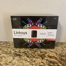 Linksys E900 300 Mbps 4-Port 10/100 Wireless N Router (E900-NP) picture