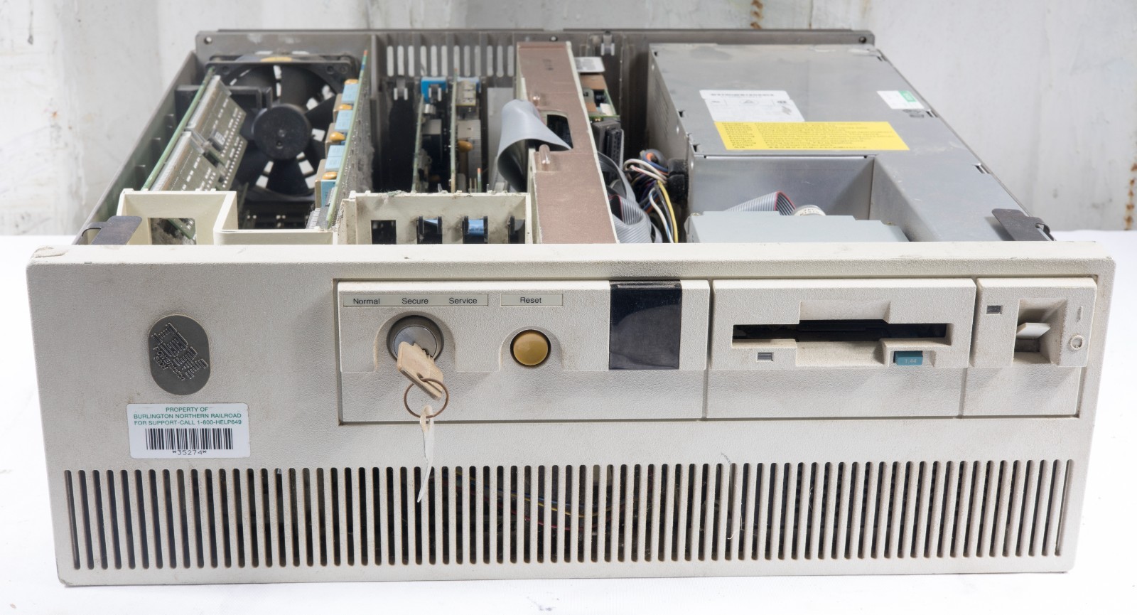 IBM RS/6000 7012 POWERstation 320H tested to power on 3968