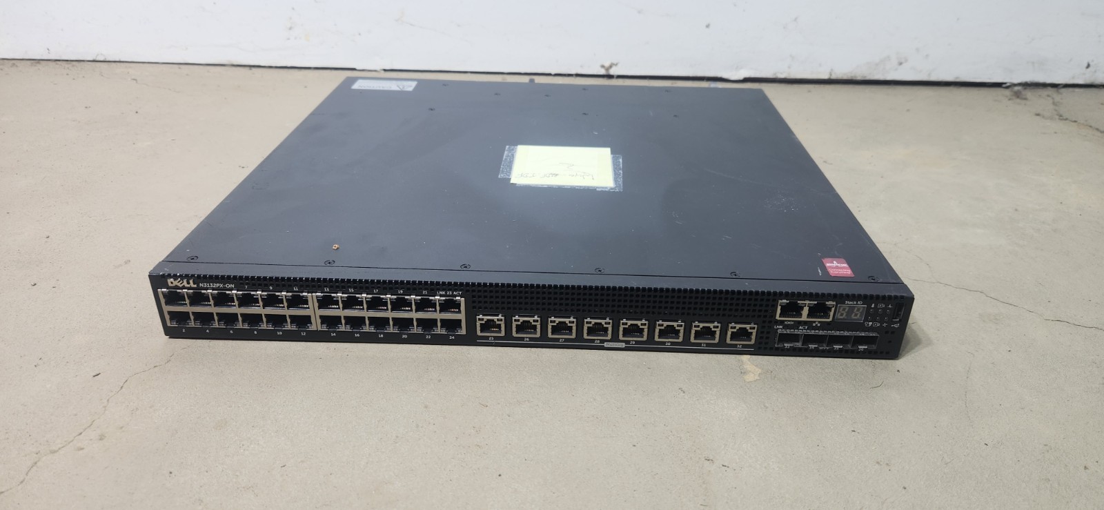 Dell Networking N3132PX-ON 32-Port PoE+ Managed Switch w/ 1100W PSU & Modules