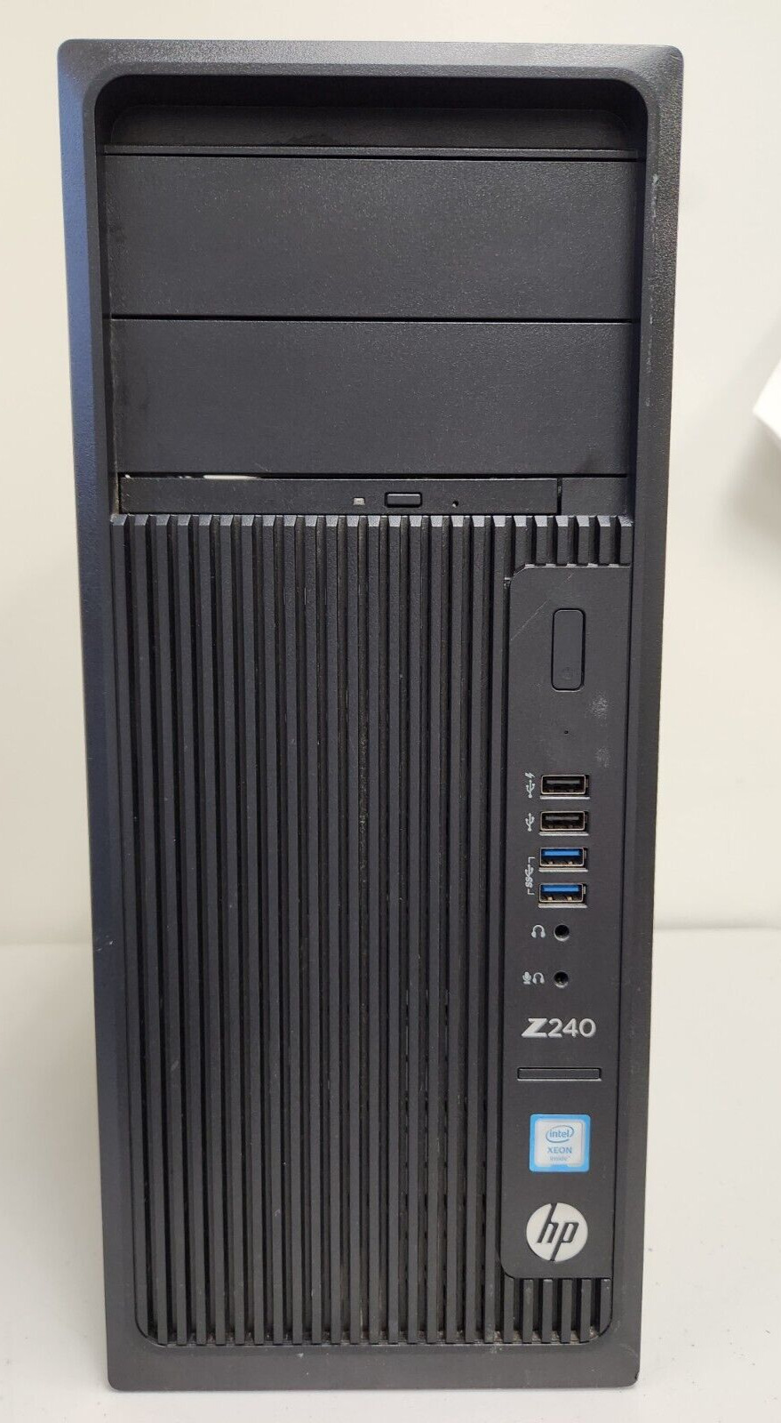 HP Z240 Workstation Intel Xeon 3.4GHz 16G Ram 180G SSD Nvidia K620 Win10Pro