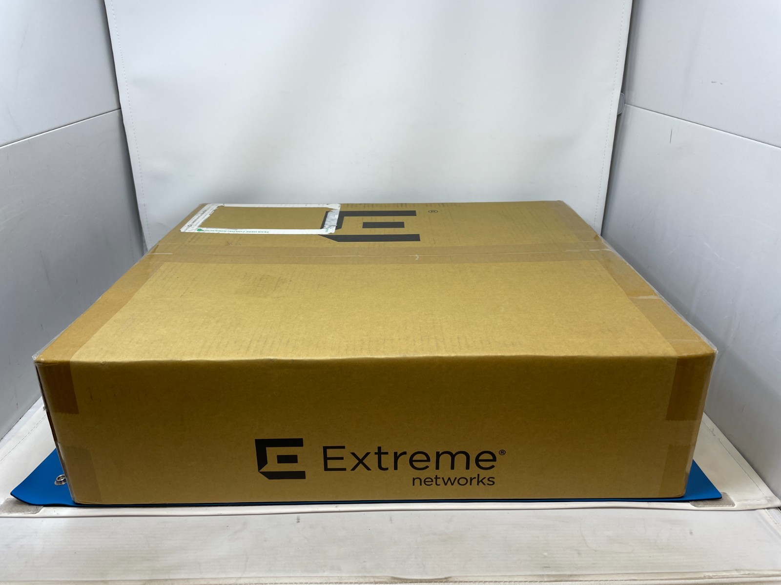 NEW, UNOPENED Extreme Networks 48-Port Network Switch 5420F-16MW-32P-4XE