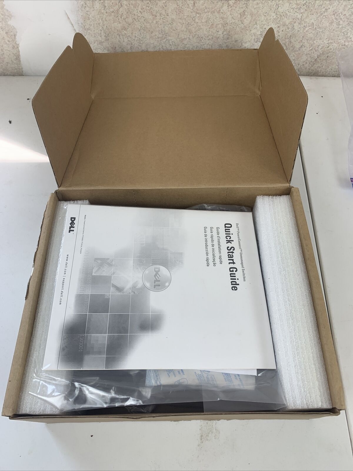 Dell Powerconnect 2608 - 8 Port / New In Box