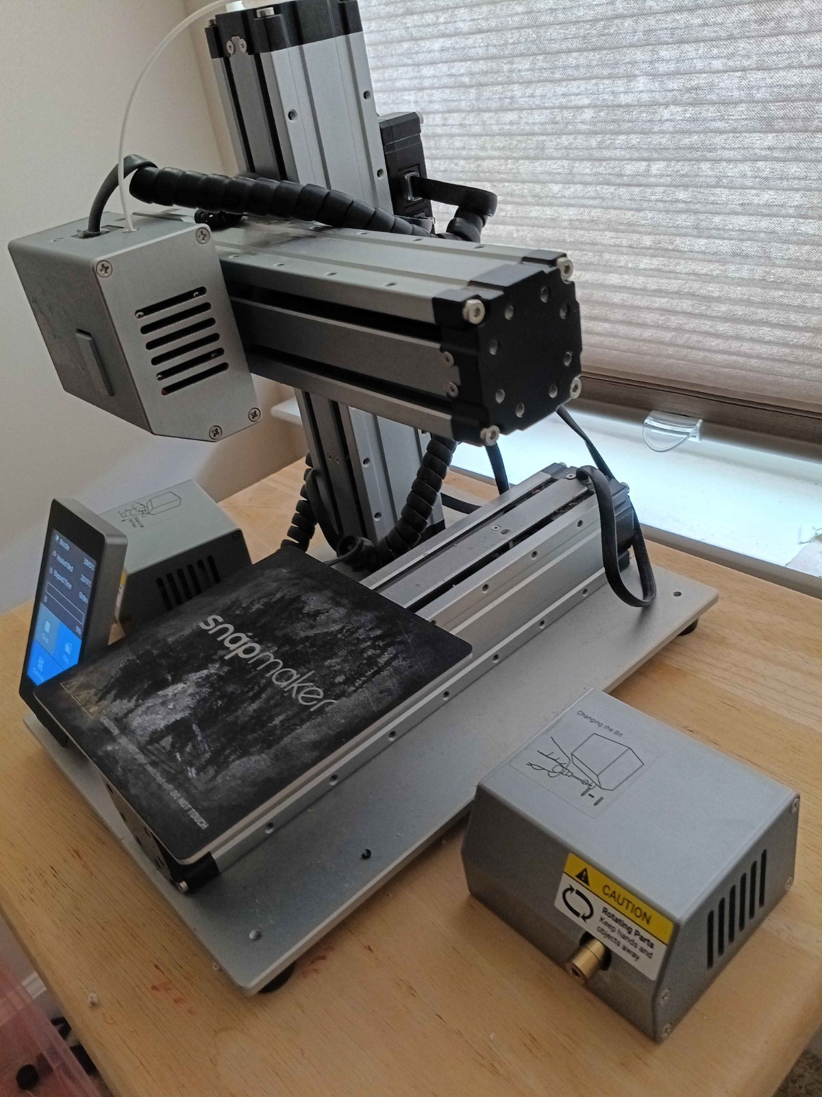 SnapMaker Original, comes with 2.4 watt laser attachment, CNC mill
