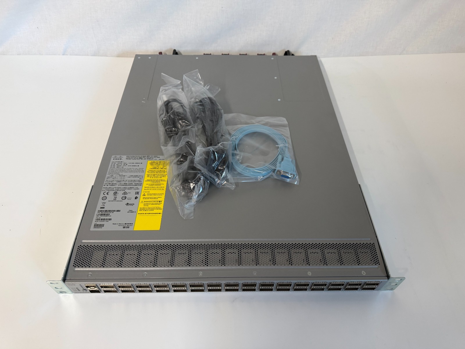 Cisco Nexus N3K-C3232C 32 Port QSFP 100G 2 SFP 10G Network Switch PI Airflow