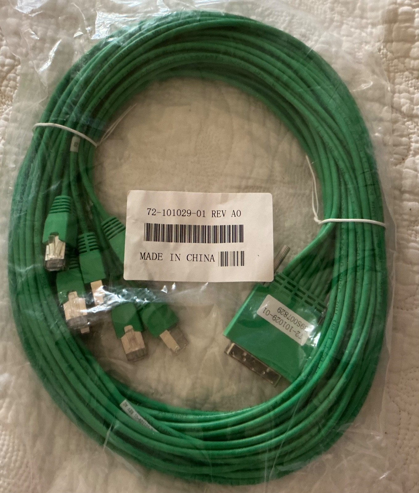 NEW OEM Cisco CAB-HD8-ASYNC (72-101029-01) — 8-Port Octal Async Breakout Cable