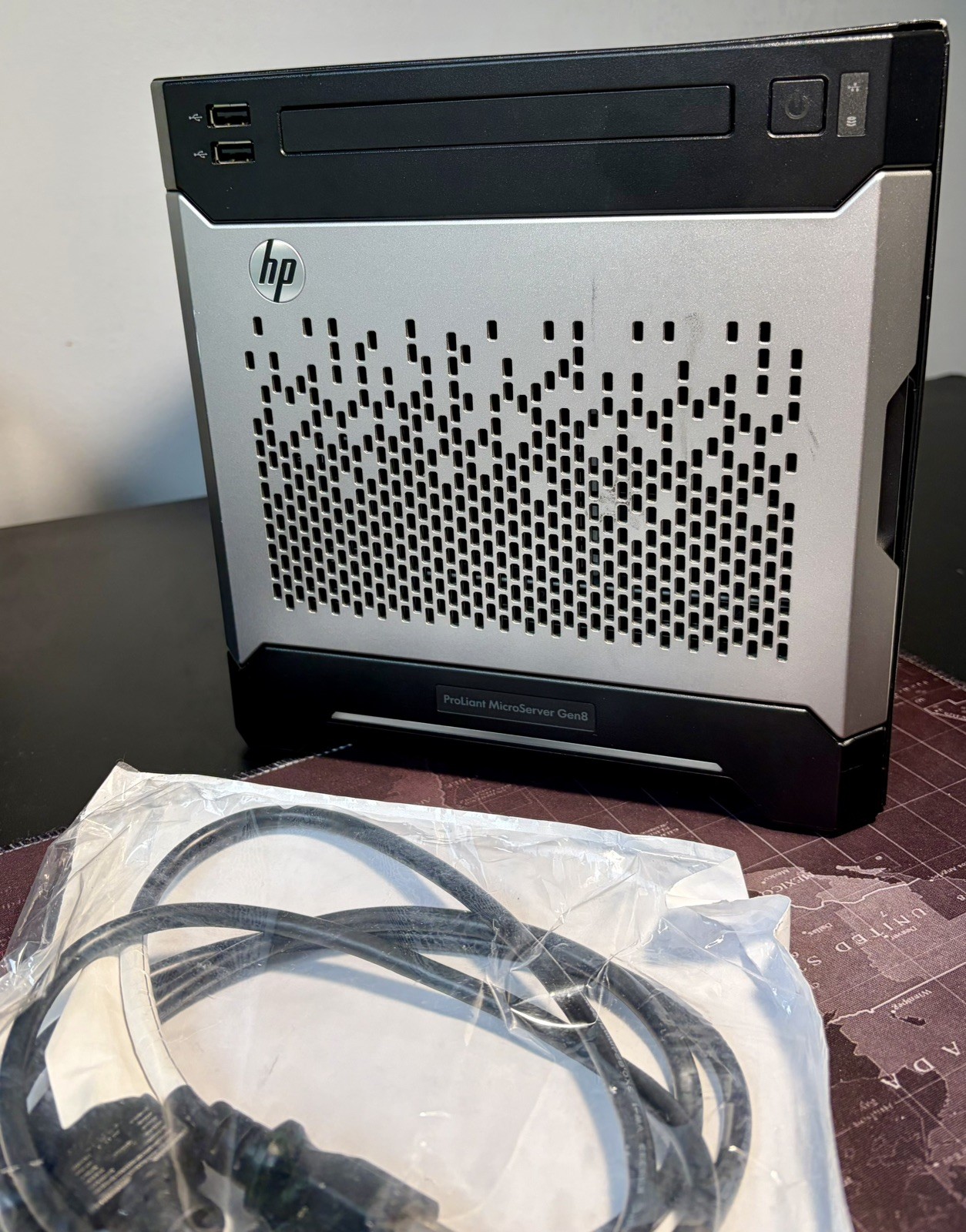 HP PROLIANT  TPS-W003 MICRO- SERVER TOWER Gen 8, 16G RAM