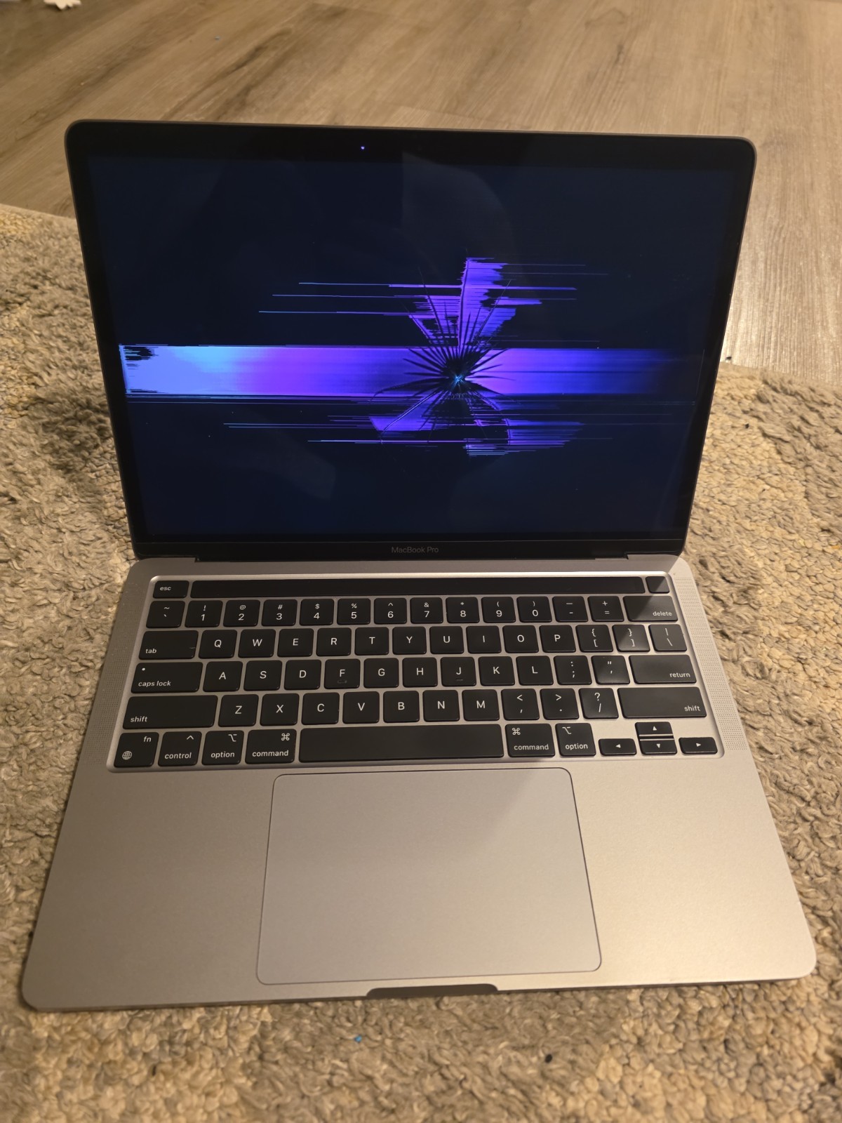 Apple A2338 MacBook Pro 13\
