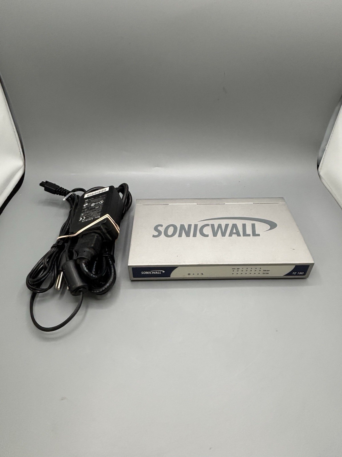 SonicWall TZ 180 Network Security Firewall APL17-048 UNIT With Power Cord