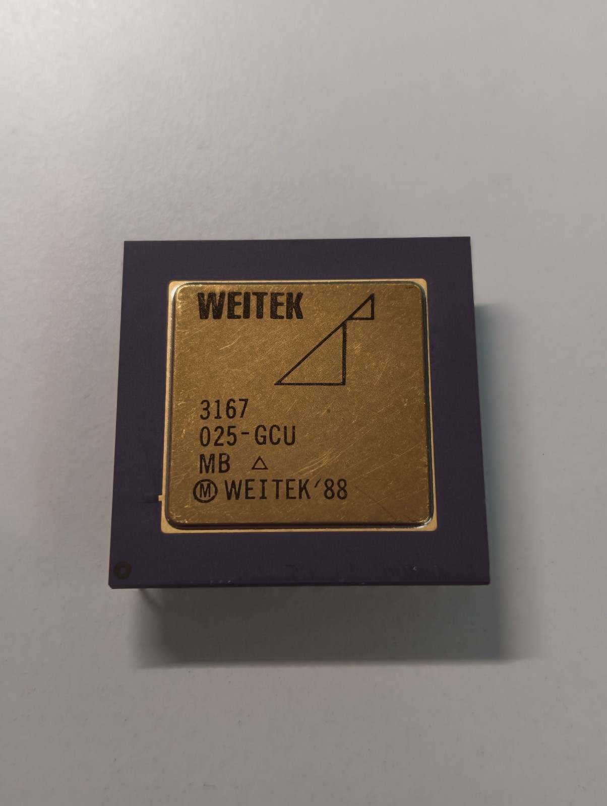 Vintage NOS WEITEK 3167 025-GCU Gold Cap 387 Equivalent Math Co-processor