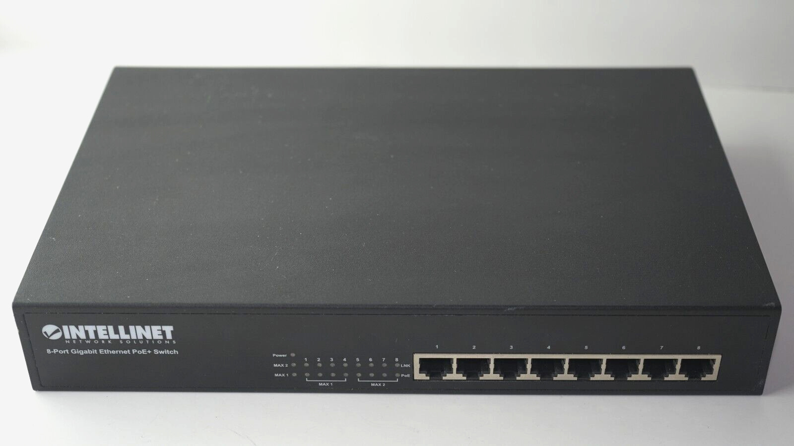 INTELLINET 560641,  8-Port PoE+ Desktop Gigabit Ethernet Switch Tested
