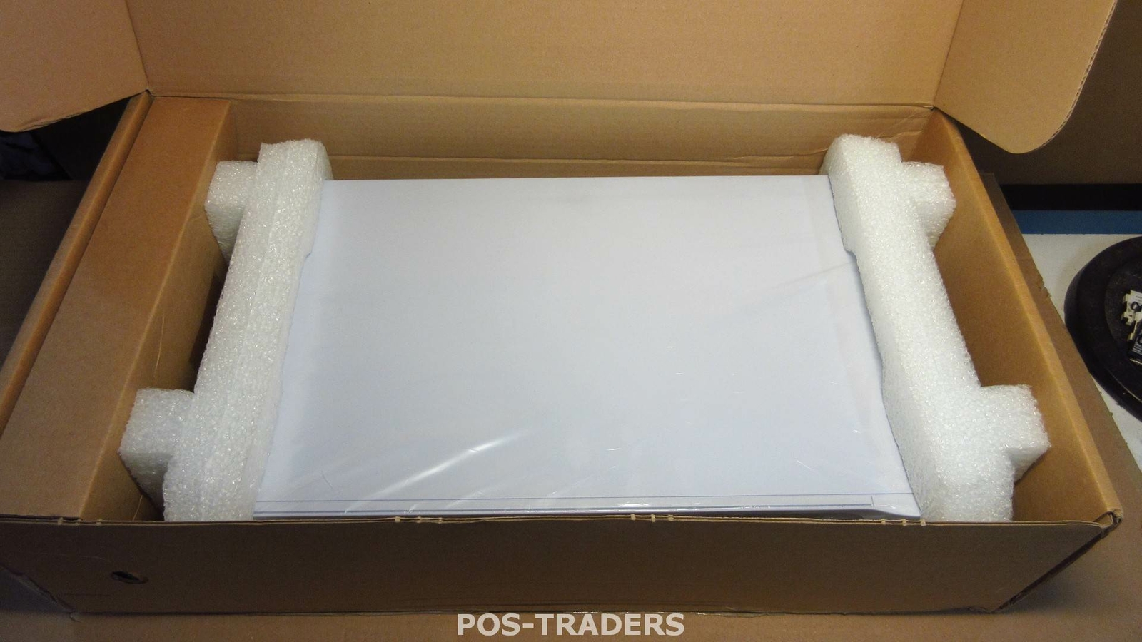 3COM 3C16980A SuperStack 3 Baseline 24 Port 10/100 Switch 3300 NEW OPEN BOX
