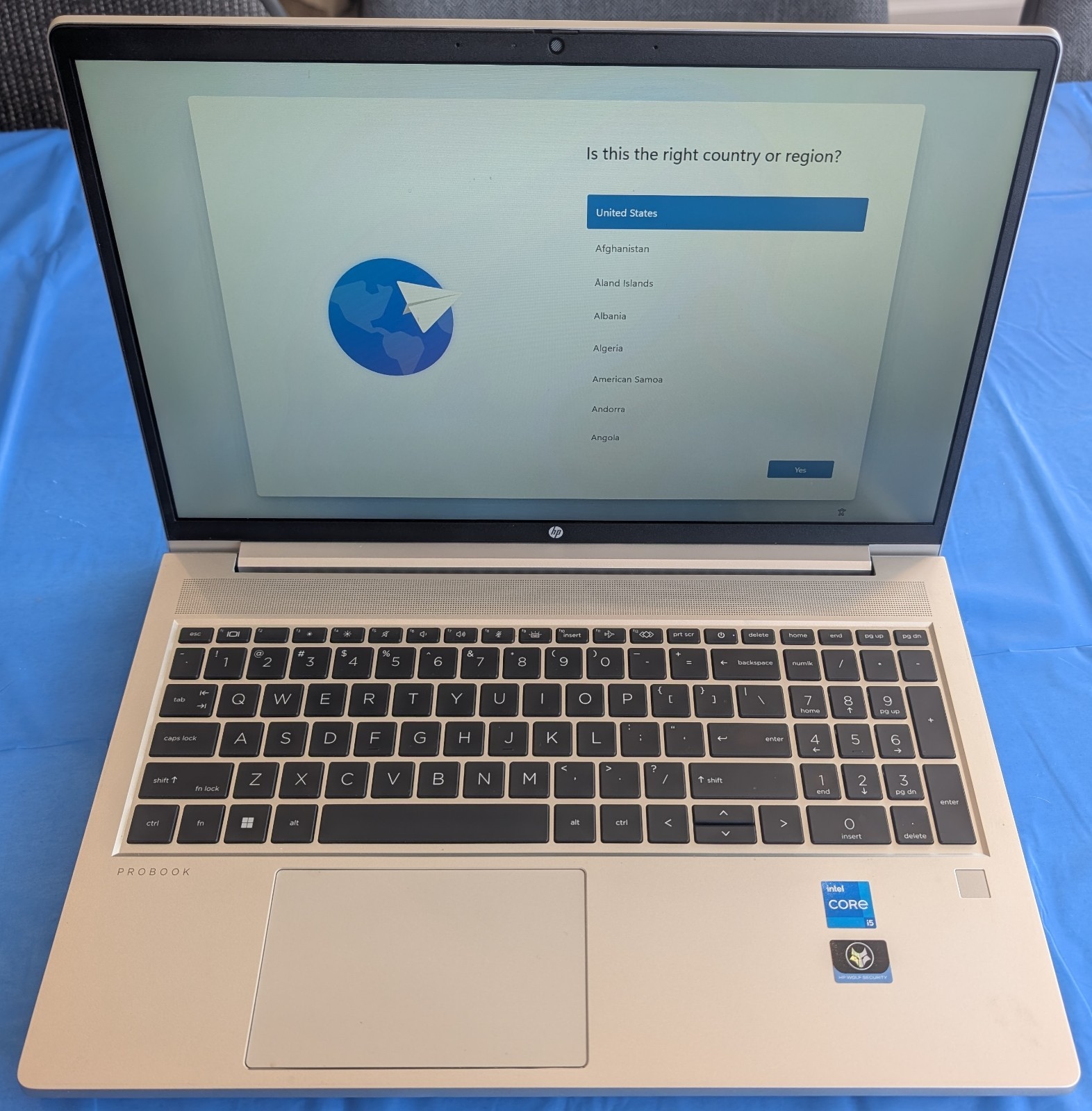 NEW in Box HP ProBook 450 G9 15.6in i5 8GB RAM 256GB SSD Silver Laptop Webcam