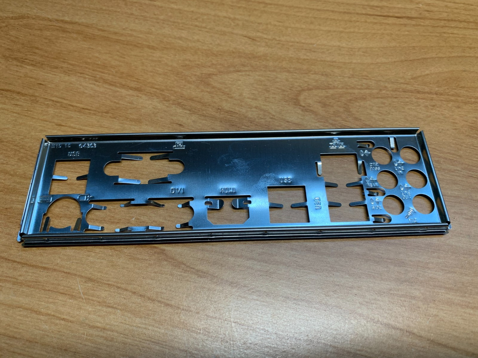 Gigabyte IO SHIELD for GA-H97M-D3H, ORIGINAL PART