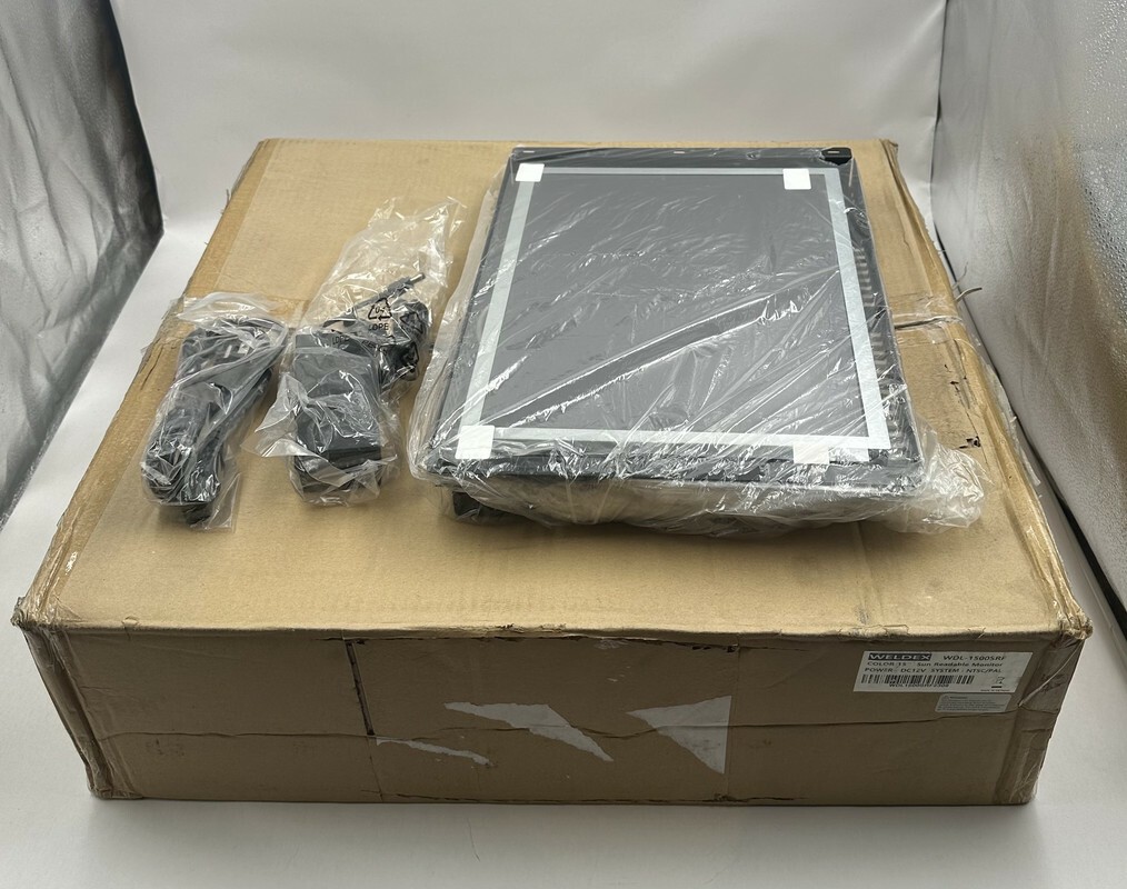 WELDEX WDL-1500SRF LCD 15 INCH OPEN FRAME SUN READABLE MONITOR