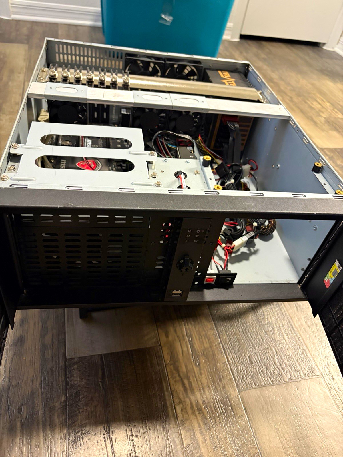 MSI Gaming G Series 4U Rackmount Server Intel Core i7 3.40GHz 16GB DDR3 RAID