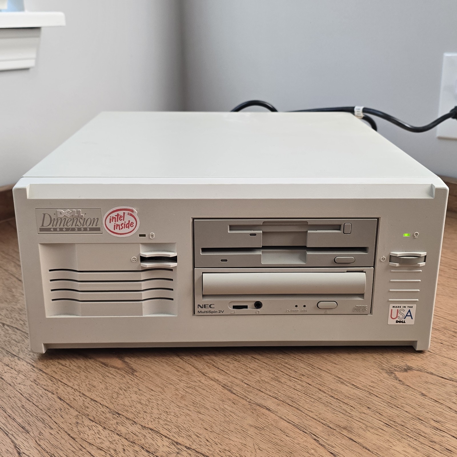 Vintage Dell Dimension 486/25S  Computer Retro Powers Tested Made USA