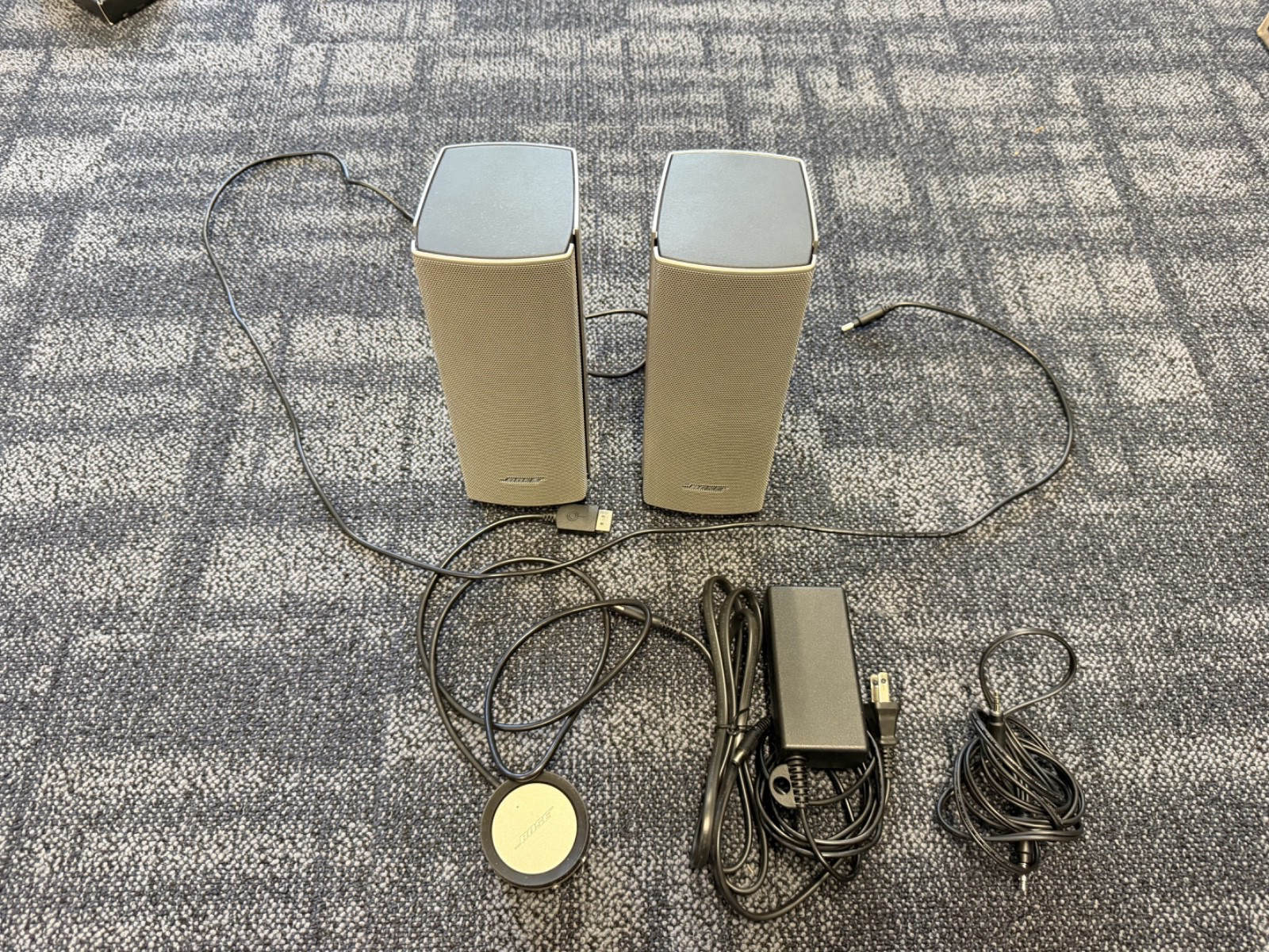 Bose Companion 20 Multimedia Speaker System - Working, All Wires & Control Pod