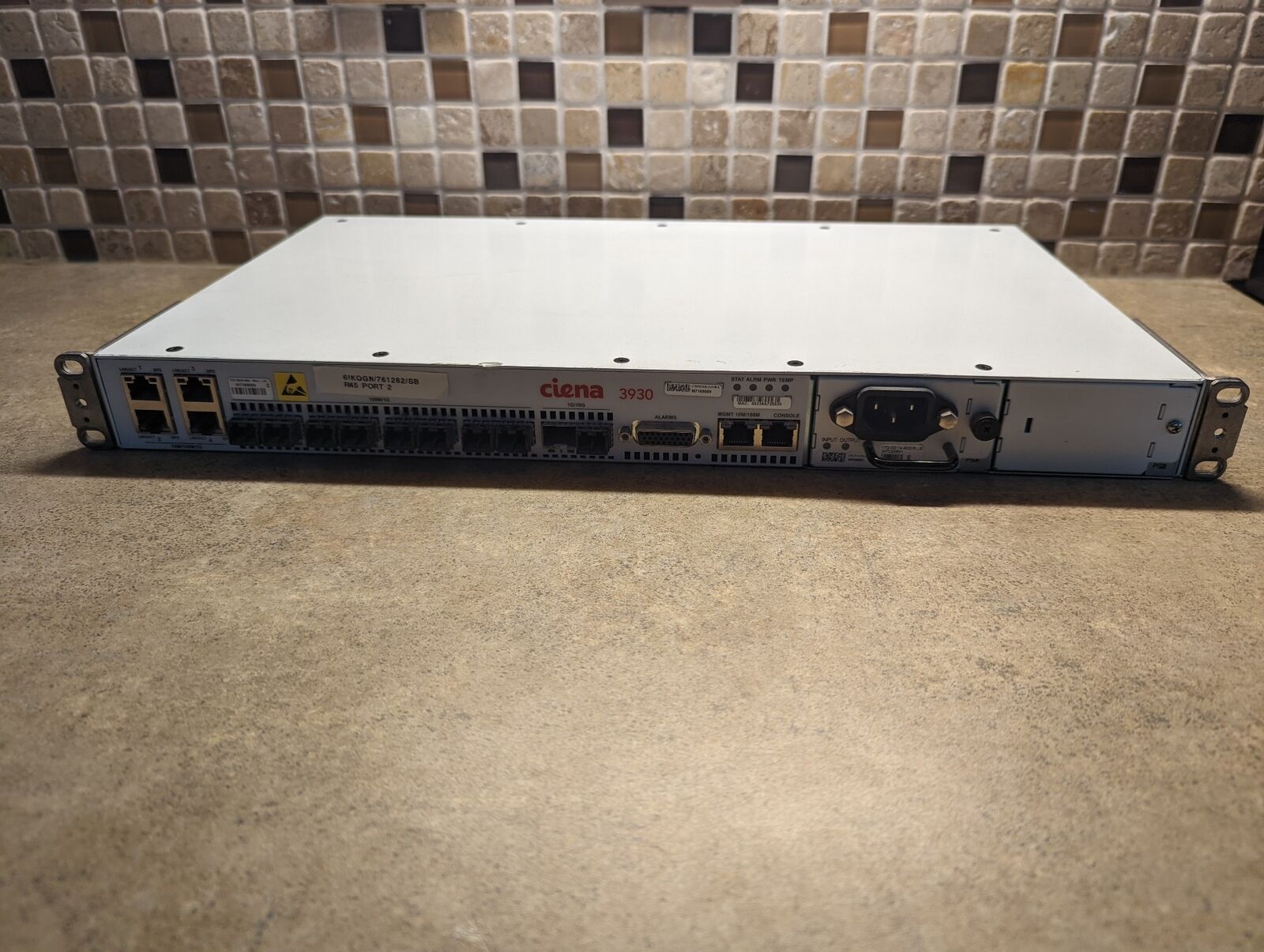 CIENA 3930 MODEL 170-3930-900 QOS SERVICE DELIVERY NETWORK SWITCH YB-1