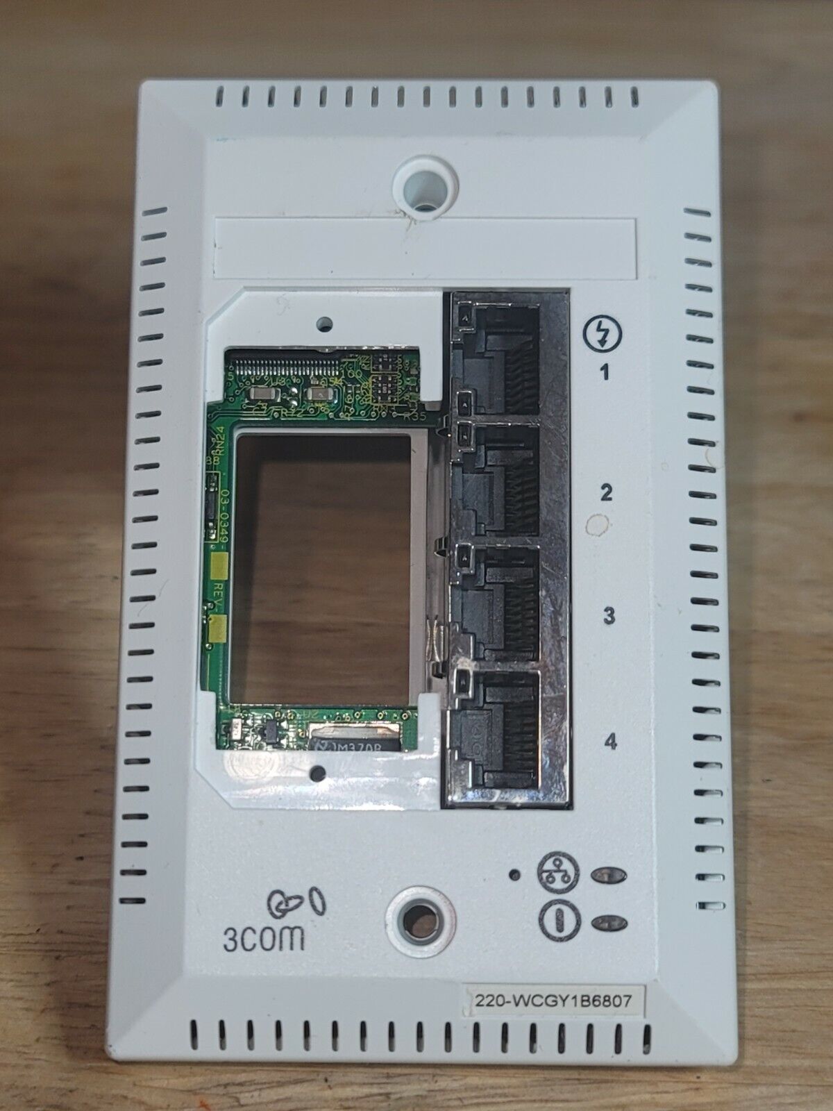 3Com IntelliJack 3CNJ220-CRM 4-Ports External Switch Managed