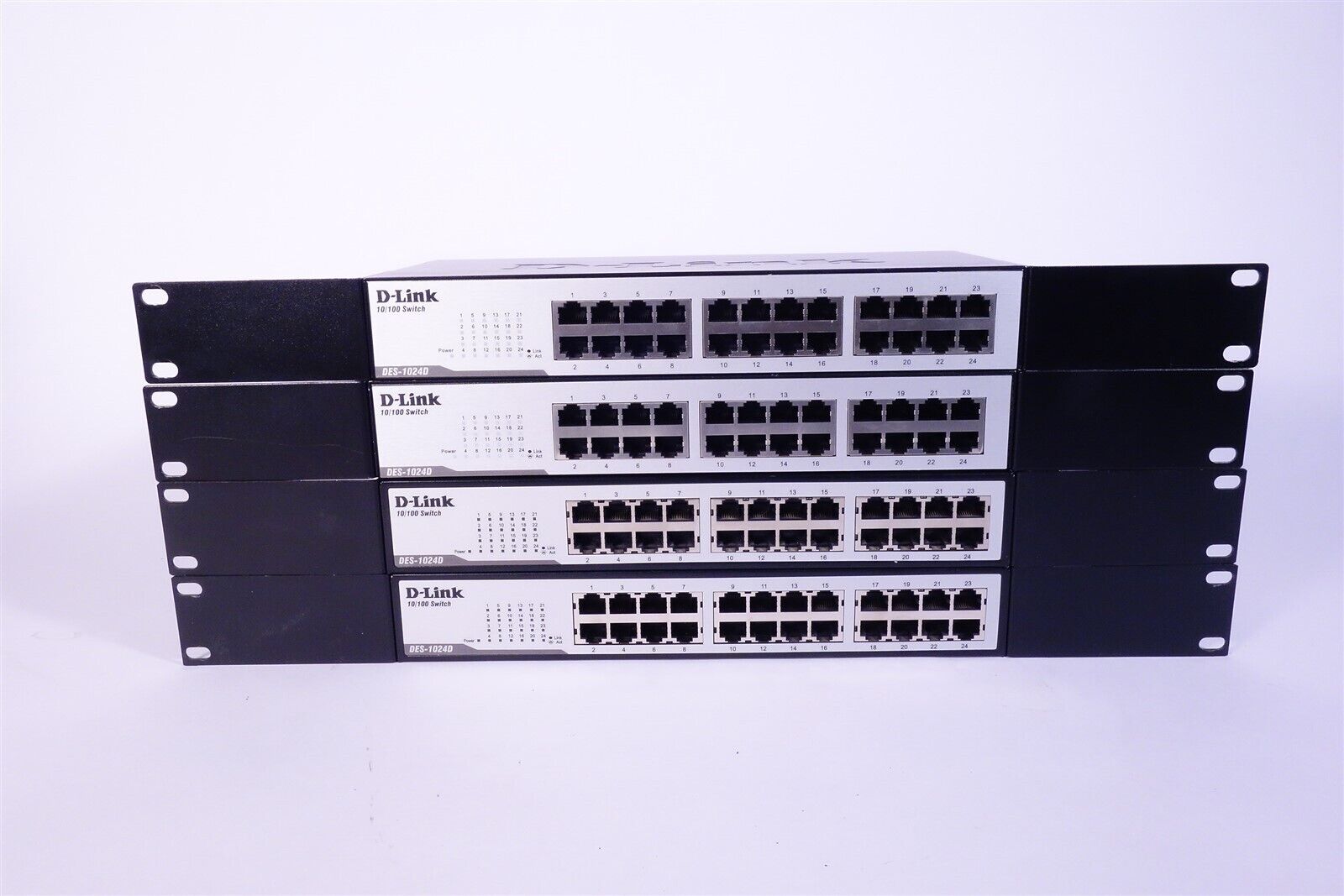 Lot of 4 D-Link DES-1024D 24-Port 10/100 Mbps Unmanaged 