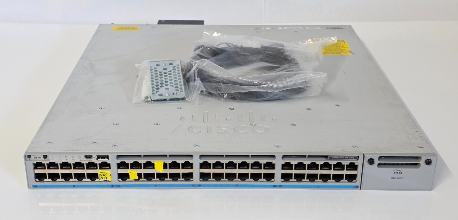 AS-IS C9300-48UN-A Cisco Catalyst 9300 48 Port 5G Mgig UPOE Network Advantage