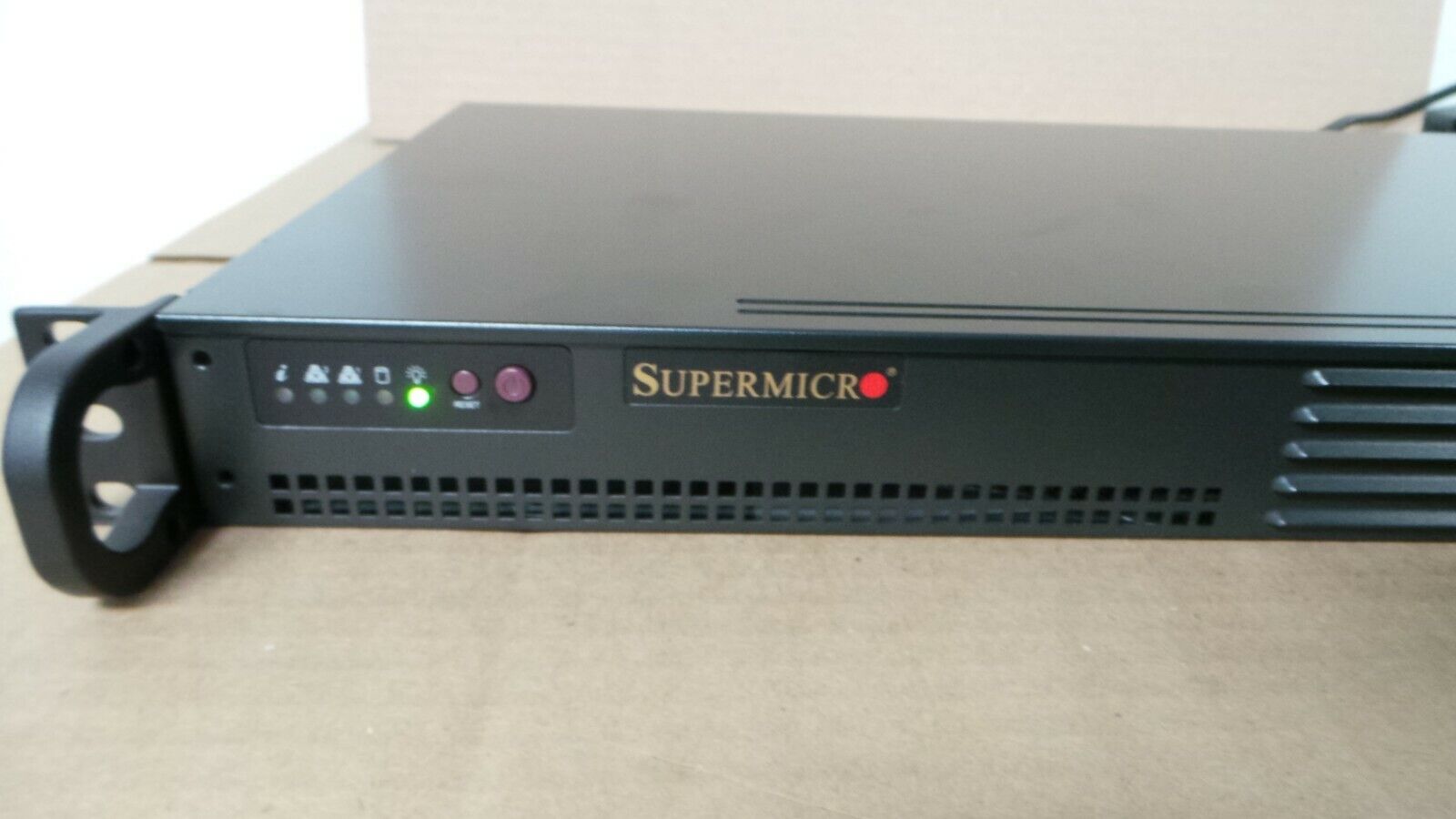 SUPERMICRO  sys-5015a  ehf ATOM  D510  4GB MEMORY  128GB SSD  FIREWALL APPLIANCE