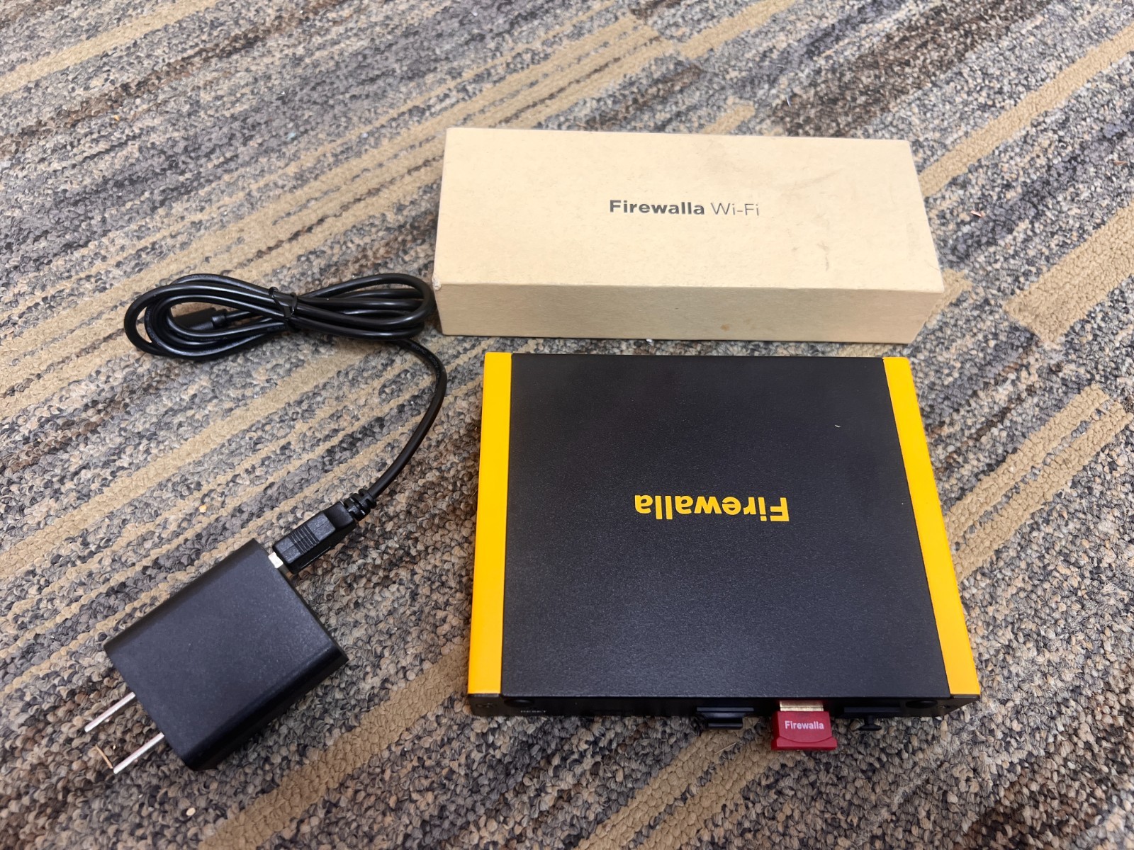Firewalla Gold SE Firewall Router 2.5G Used Reset + NEW Wi-Fi SD USB Dongle