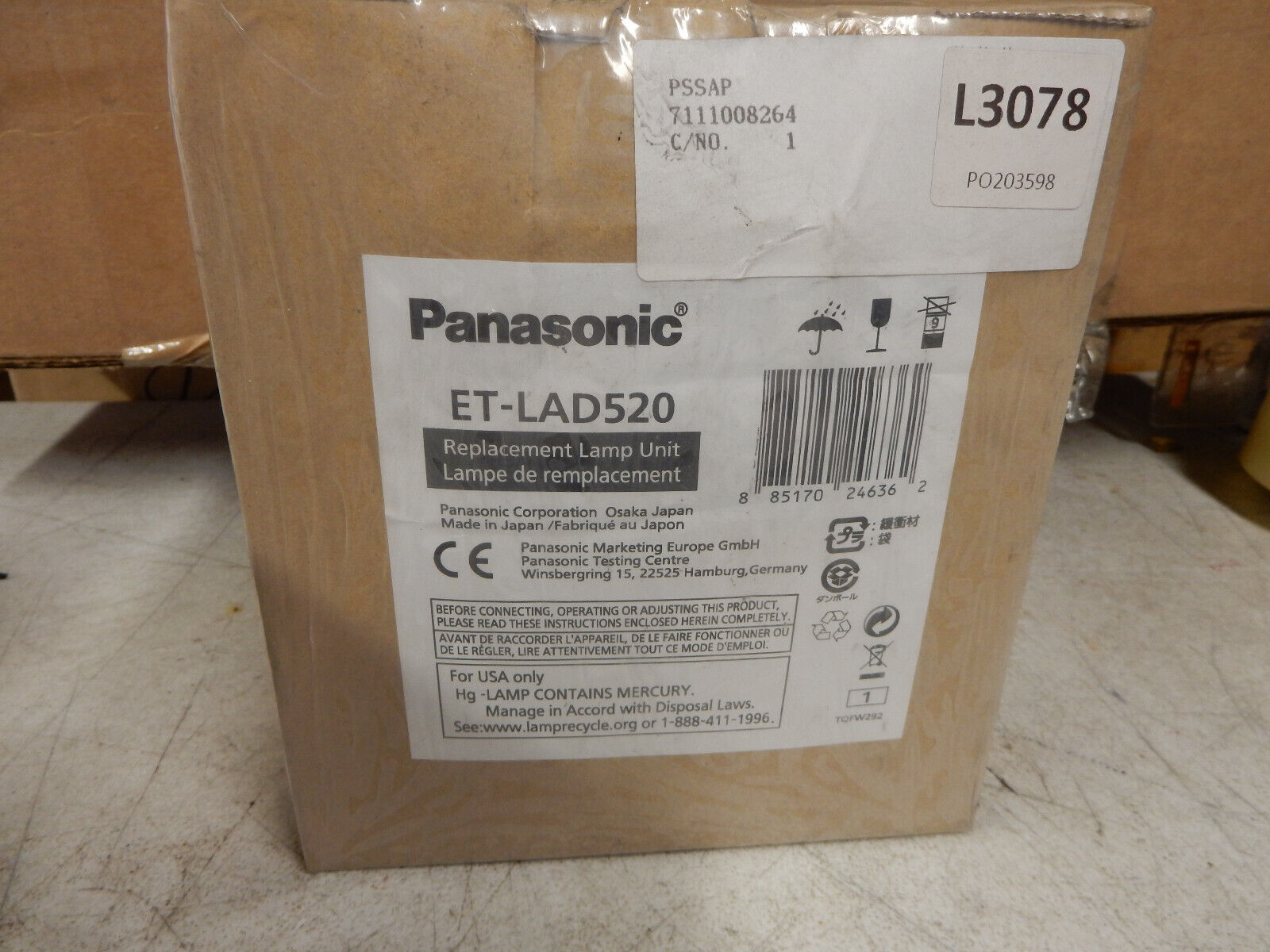 Genuine Original Panasonic ET-LAD520 Projector Lamp for Panasonic Projectors