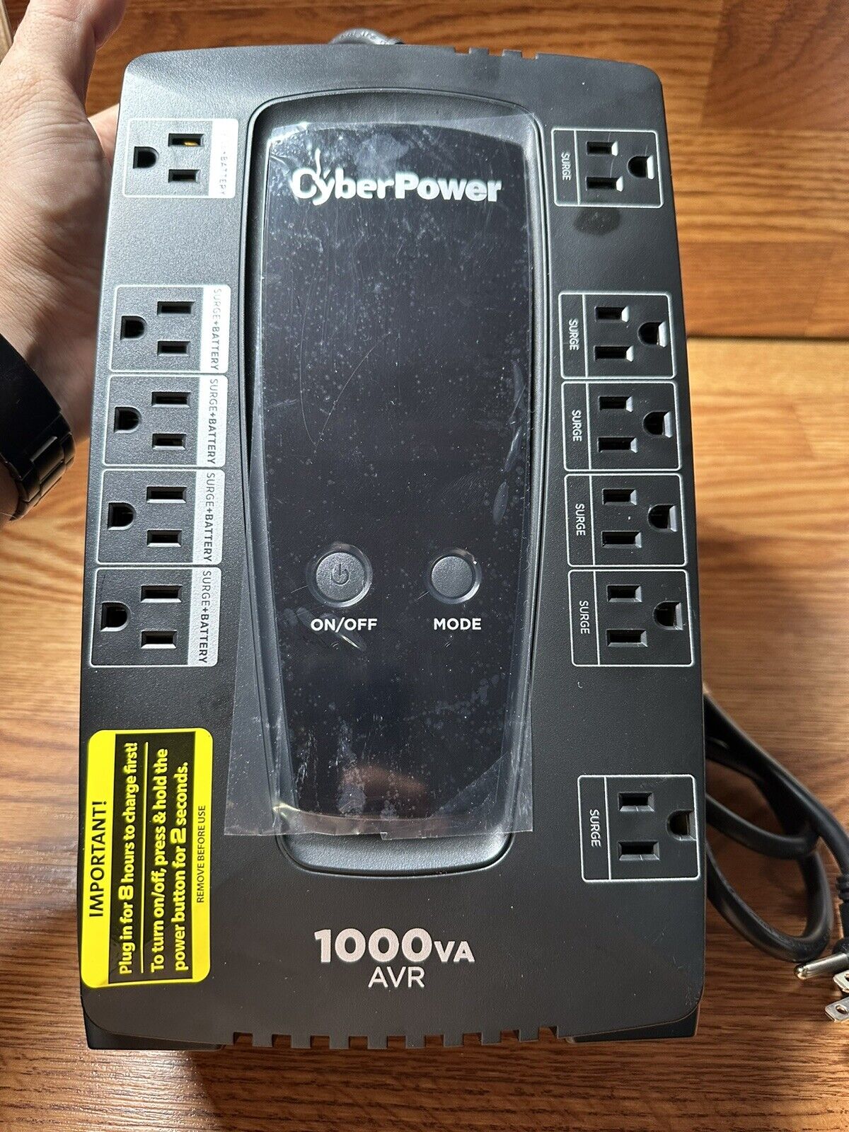 CyberPower 1000VA 120-Volt 11-Outlet UPS Battery Backup with LCD Display