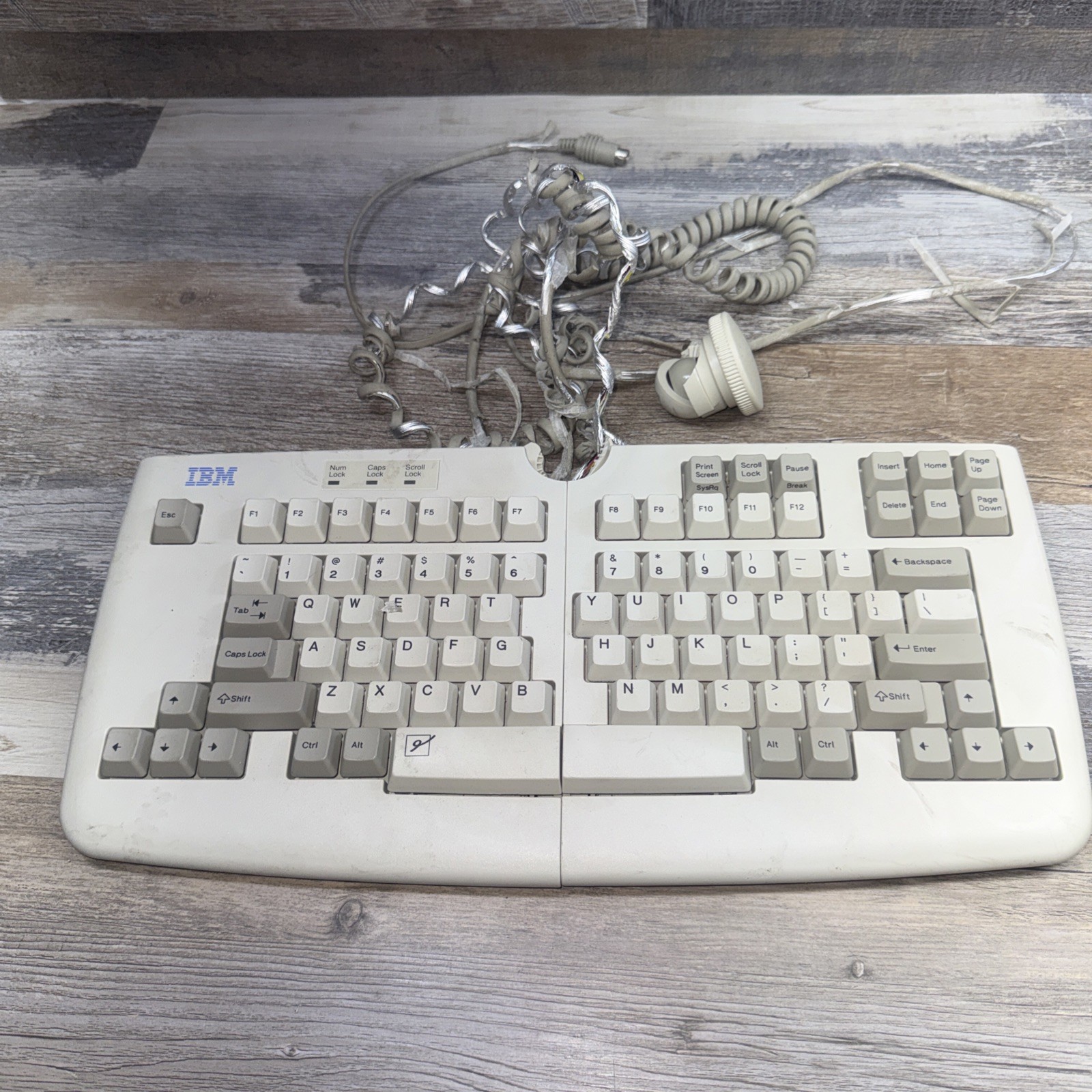 IBM Lexmark Vintage Adjustable Keyboard Ergonomic Model M15 (13H6689) For Parts