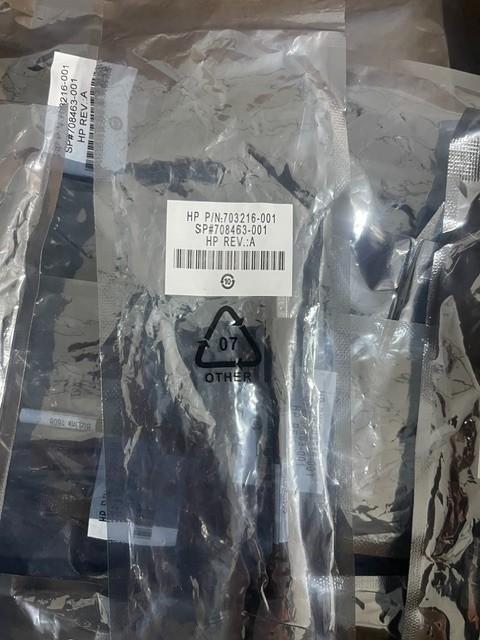 BRAND NEW,Lot of 16 HP MINI DISPLAY PORT to DISPLAY PORT ADAPTER P/N  703216-001