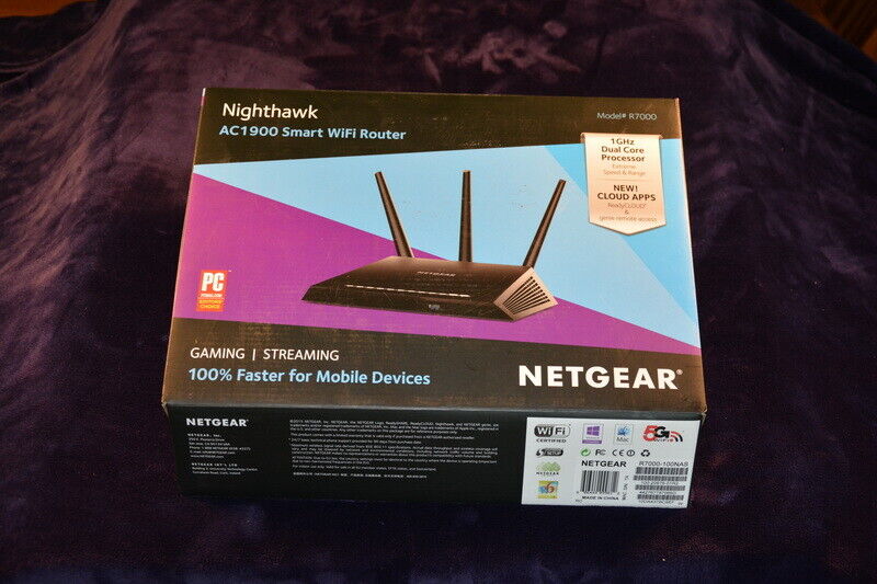 NETGEAR Nighthawk AC1900 Modem Router Model R7000 - Black