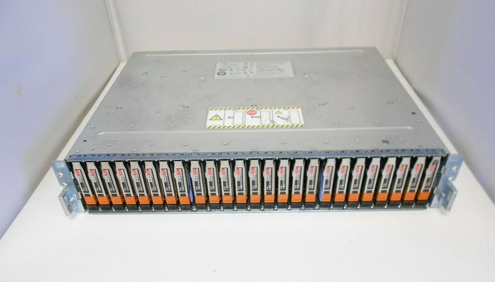 EMC 25 x 2.5'' SAS SATA SSD Hard Drive Array Expansion JBOD Dell HP VNX6GSDAE25
