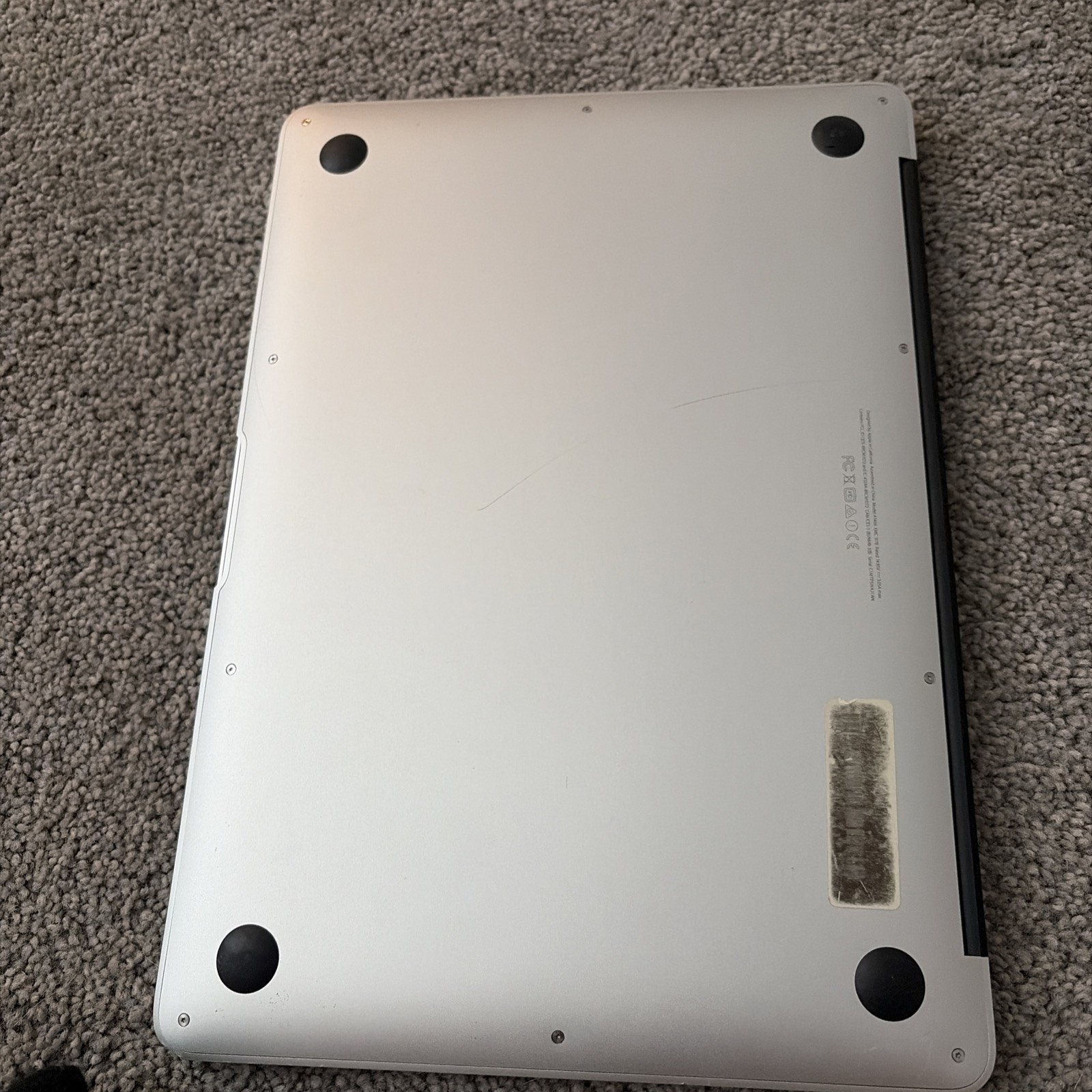 Apple MacBook Air 13in 2017 A1466 Silver i5 1.8GHz 8GB 128GB SSD