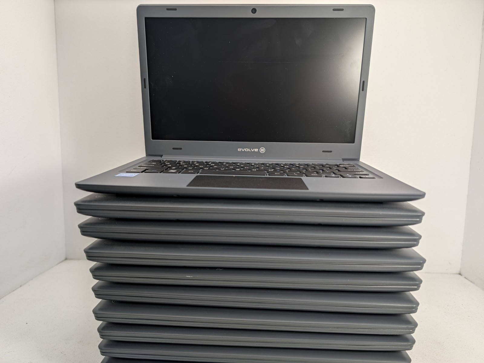 Wholesale lot of 10 Evolve III Maestro 11.6\