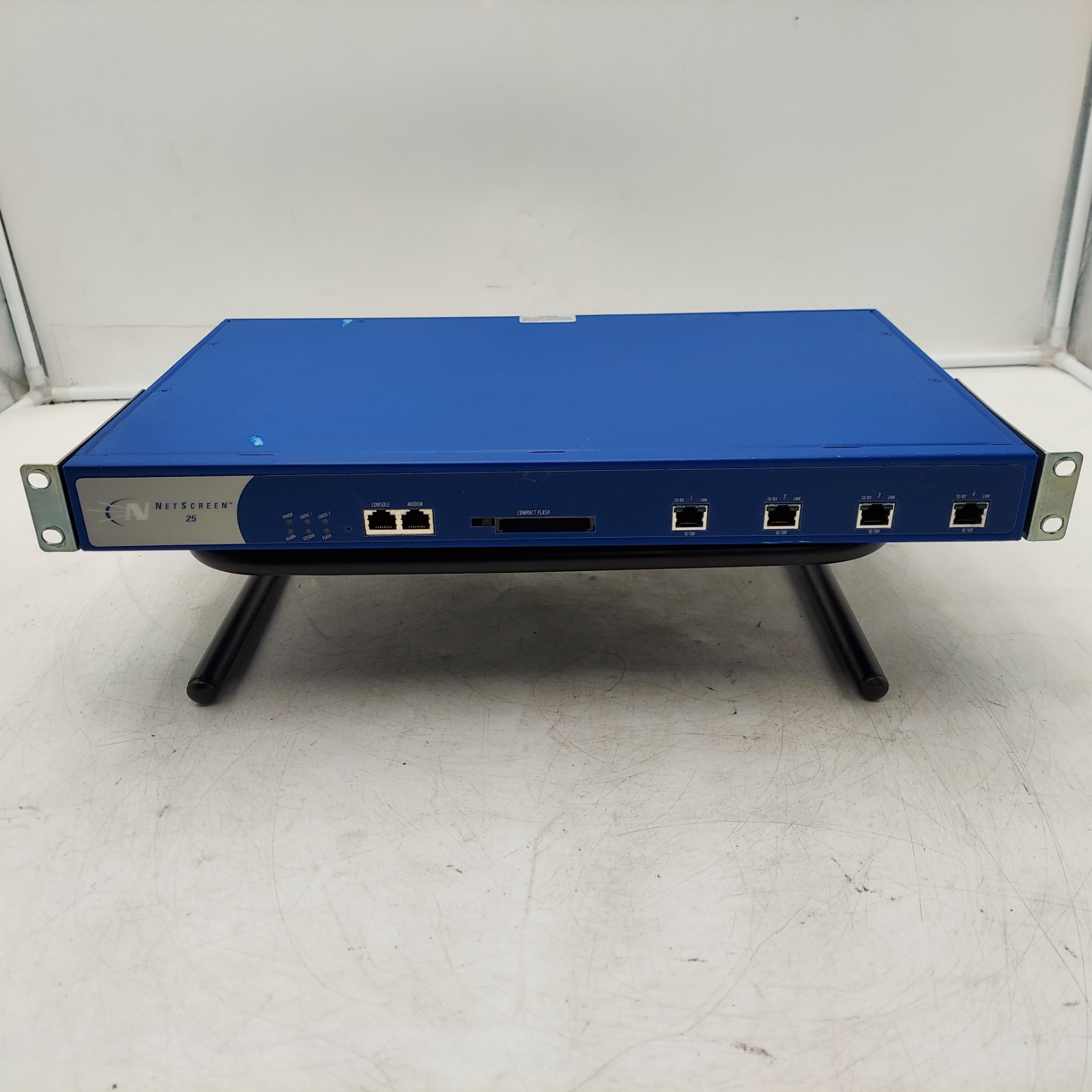 Juniper Networks NS-025-001 NetScreen-25 Firewall Security Appliance 4 Ports