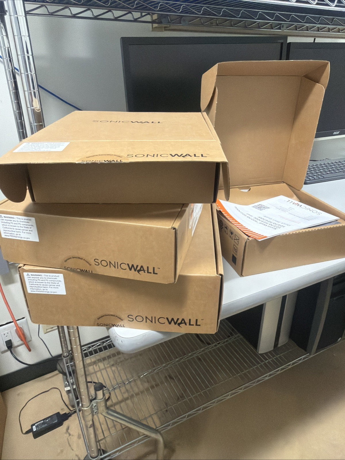 SonicWALL TZ370 Firewall Threat Edition 1YR Subscription 02-SSC-7281
