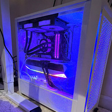 Custom/Whitebox White 4k Gaming Desktop picture