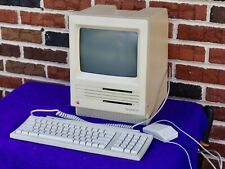 Vintage Apple Macintosh SE M5010 Computer w/ Keyboard  & mouse -power up- no OS picture